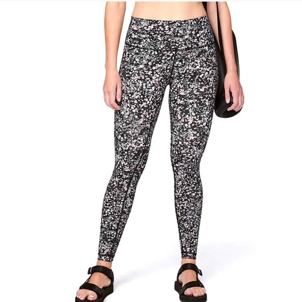 Lululemon | Wunder under Tight 28”